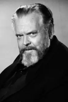 Orson Welles como: Ronald Adams