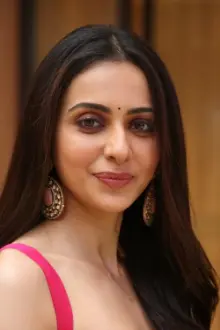 Rakul Preet Singh como: Chandrakala