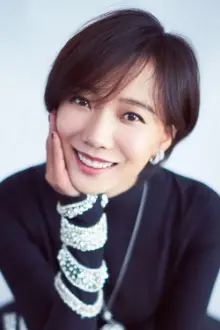 王珞丹 como: Li Wen Jia