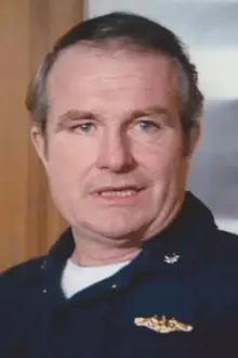 Shane Rimmer como: John (voice)