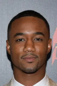 Jessie T. Usher como: Cam Calloway