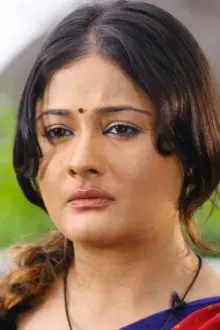 Kiran Rathod como: Lavanya