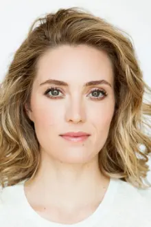 Evelyne Brochu como: Juliette