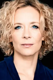 Katja Riemann como: Lilian Norgren