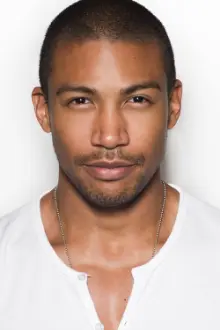 Charles Michael Davis como: Marcel Gerard