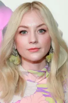 Emily Kinney como: Laurel Welk