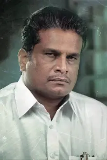 Hareesh Peradi como: Ravi