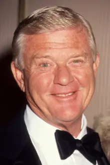 Martin Milner como: Eric