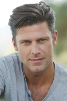 Greg Vaughan como: Ben