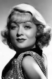 Constance Bennett como: Sylvia Brenner