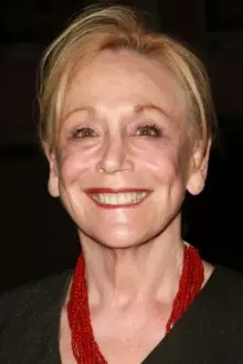 Lorraine Gary como: Shirl