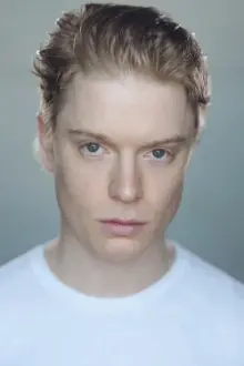 Freddie Fox como: 