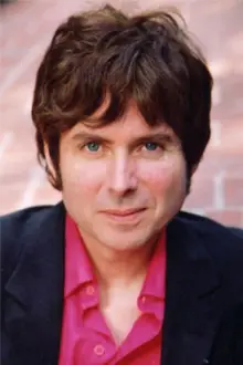 Quinton Flynn como: Sheldon Lee (voice)