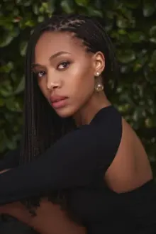 Nicole Beharie como: Leticia