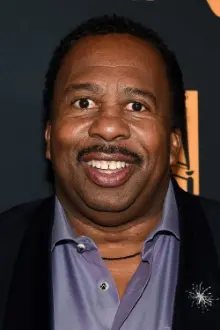 Leslie David Baker como: Uncle Forkrick/Various