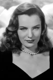 Ella Raines como: Joyce Cartwright