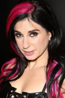 Joanna Angel como: Brianna Black