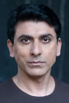Ace Bhatti como: Zahid