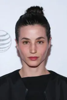 Elisa Lasowski como: Queen Marie-Thérèse  of Austria