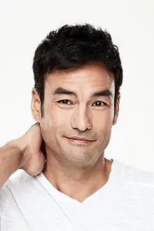 David Lee McInnis como: Ray