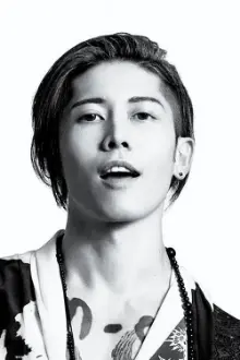 MIYAVI como: 