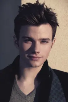 Chris Colfer como: Carson Phillips