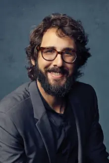 Josh Groban como: 