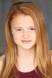 Maggie Elizabeth Jones como: Frankie Peterson