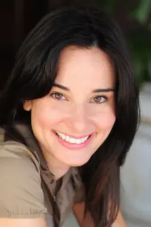 Alison Becker como: Date #3