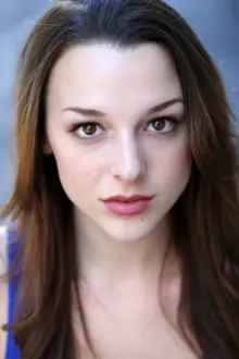 Aubrey Reynolds como: Colette