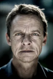 Olaf Johannessen como: The Man