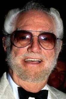 Foster Brooks como: The Pilot