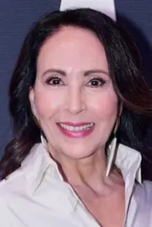 Blanca Guerra como: B.G. Alvarez