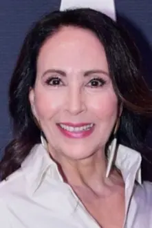 Blanca Guerra como: Rosalinda