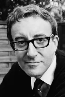 Peter Sellers como: Percy Quill