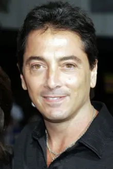 Scott Baio como: Steve Hitchcock