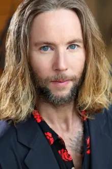 Greg Cipes como: Michelangelo (voice)