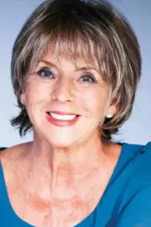 Sue Johnston como: Barbara Royle