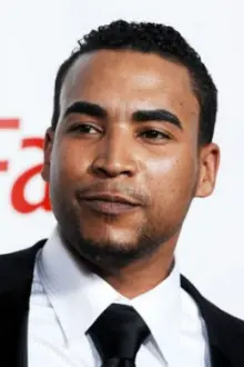 Don Omar como: Rico Santos