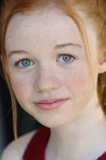 Abby Donnelly como: Darbie O'Brien