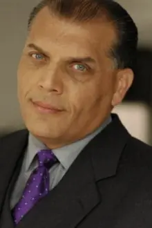 Armen Garo como: Gene Pratt