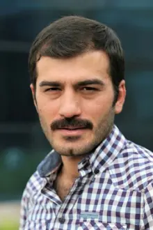 Ufuk Bayraktar como: Hamza Ustaoğlu