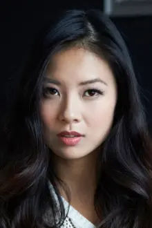 Christine Ko como: Sam