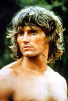 Miles O'Keeffe como: Tarzan