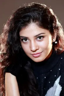 Sshivada Nair como: Tamilselvi