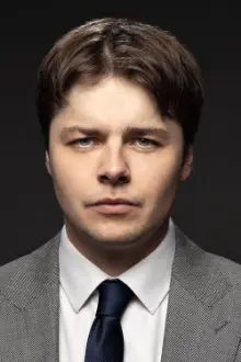 Brendan Meyer como: Rob