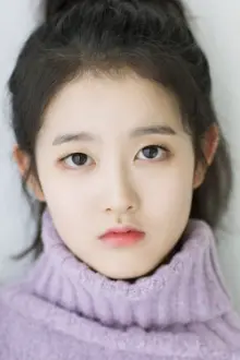 Park Si-eun como: Jin Sun Mi