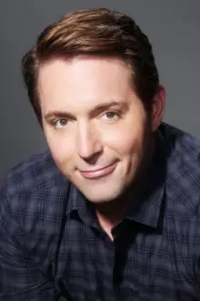 Beck Bennett como: John