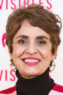 Adriana Ozores como: María