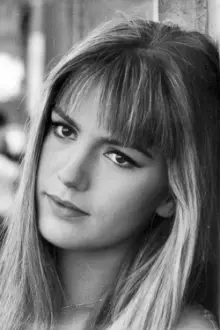 Catherine Spaak como: Magdeleine de Maupin